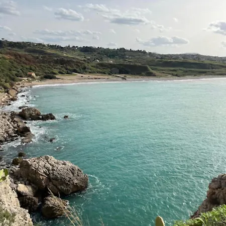 Vittoria Trappeto (Sicily)