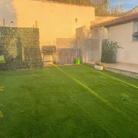 Vittoria Holiday home